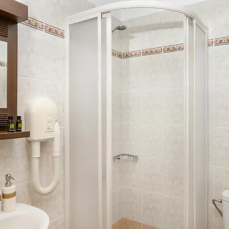 Inn Stelios Ouranoupoli